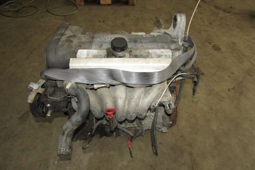 Volvo v70 motor - l,,