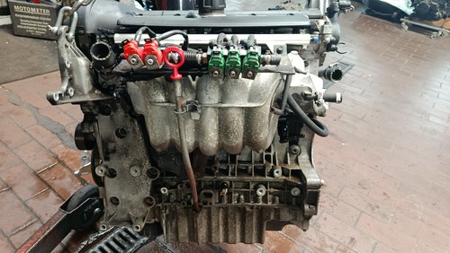 Motor volvo v70 4 - (, )