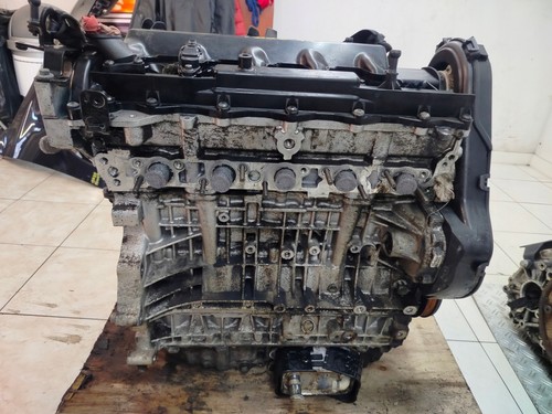 Motor volvo v70 iii d5244t4 - motor,